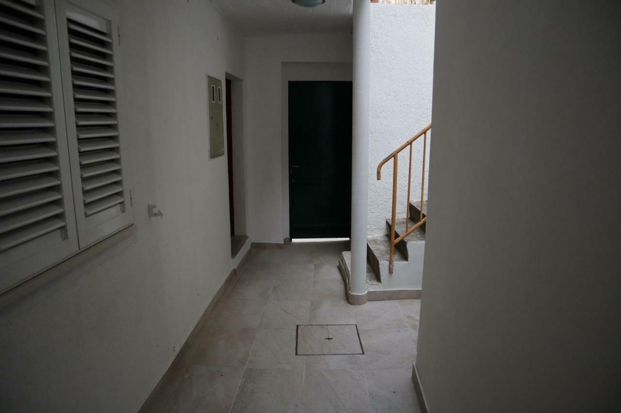Luxury Apartment Luka Omiš Esterno foto